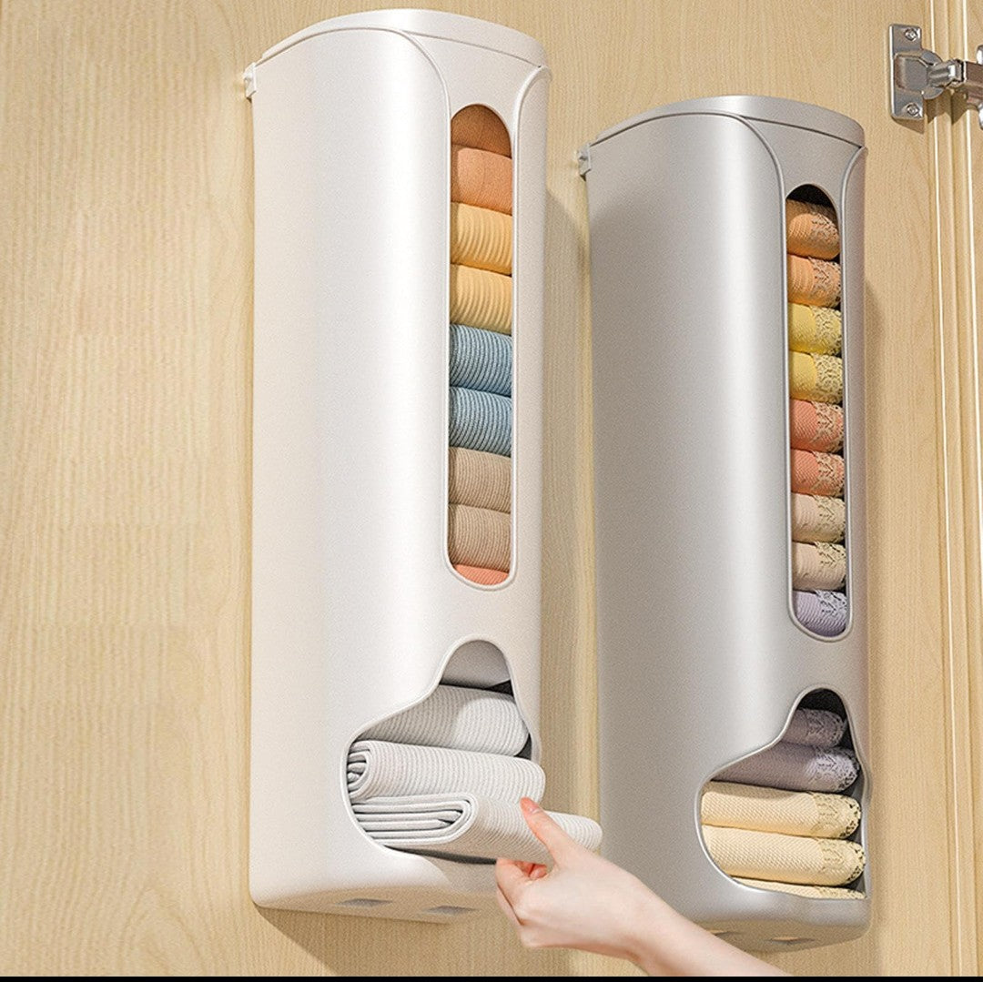WALL MOUNTED SOCKS ORGANISER